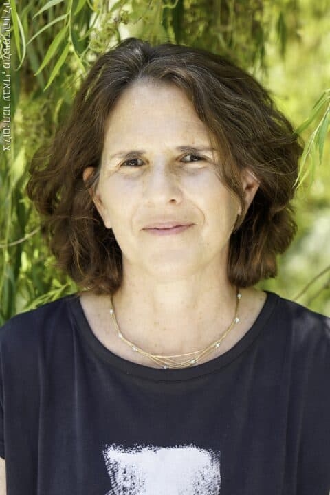 ד